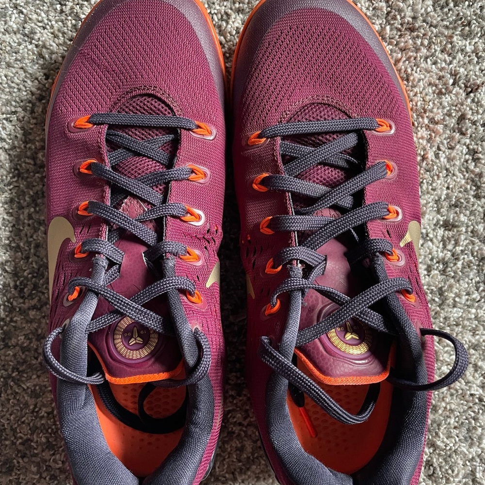Nike Kobe sneakers. Worn only a few times. Size 8.